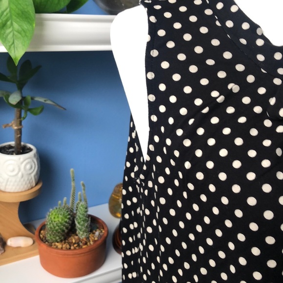 🌺Talbots sleeveless polka dot top petite top🌺 - Picture 4 of 6